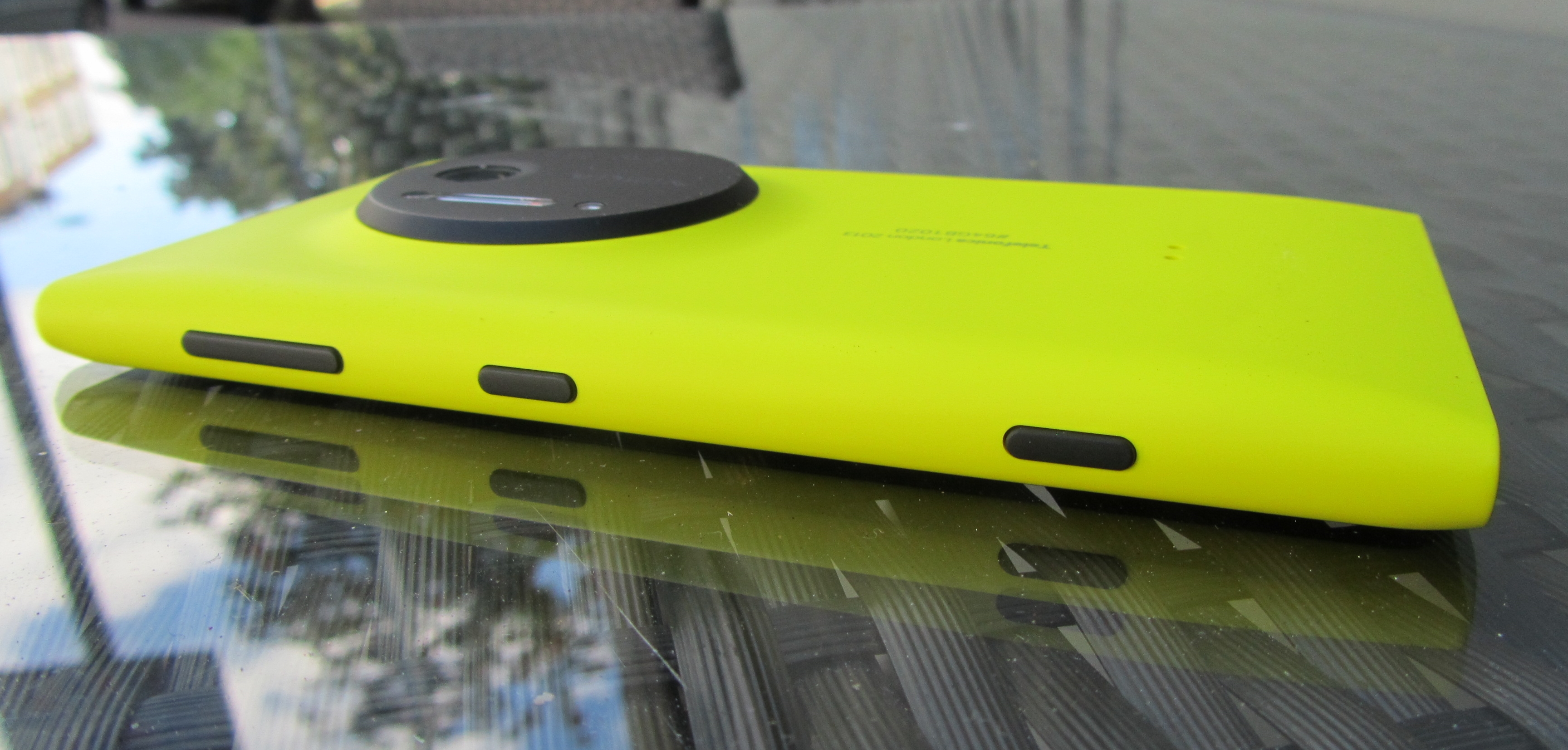 1020 rear Nokia Lumia 1020 review: The best camera phone, but not the best smartphone