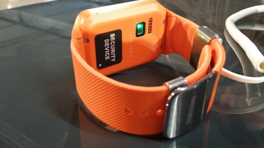 Neo heartrate 520x292 Wrists on with the Gear 2, Gear 2 Neo and Gear Fit